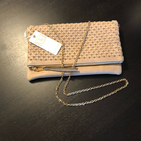 Urban Expressions Handbags - Urban Expressions Tan leather gold chain